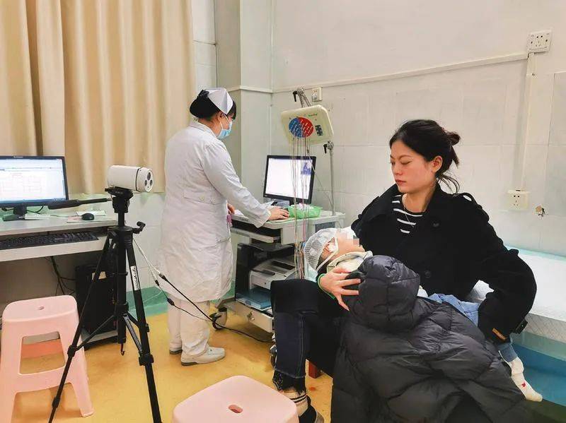 昌都最新妇幼保健院24小时免费咨询方法分析(最方便真实的昌都厦门妇幼保健院24小时免费咨询方法)
